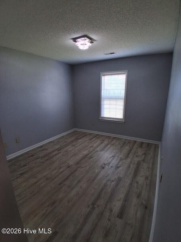 1403 Weimarner Ct - Photo 5 of 12