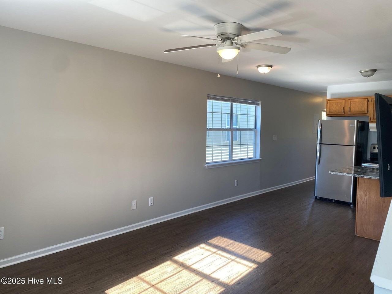 2009 River Dr #A - Photo 2 of 14