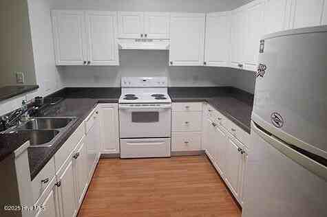 5609 Moss Vine Pl - Photo 4 of 9