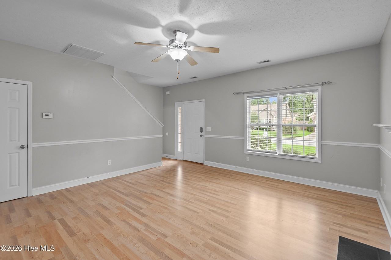 3109 John Willis Rd - Photo 7 of 38