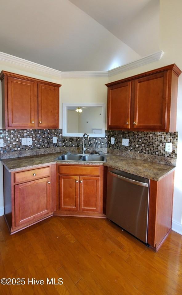 2622 Ravens Glass Ct - Photo 5 of 14