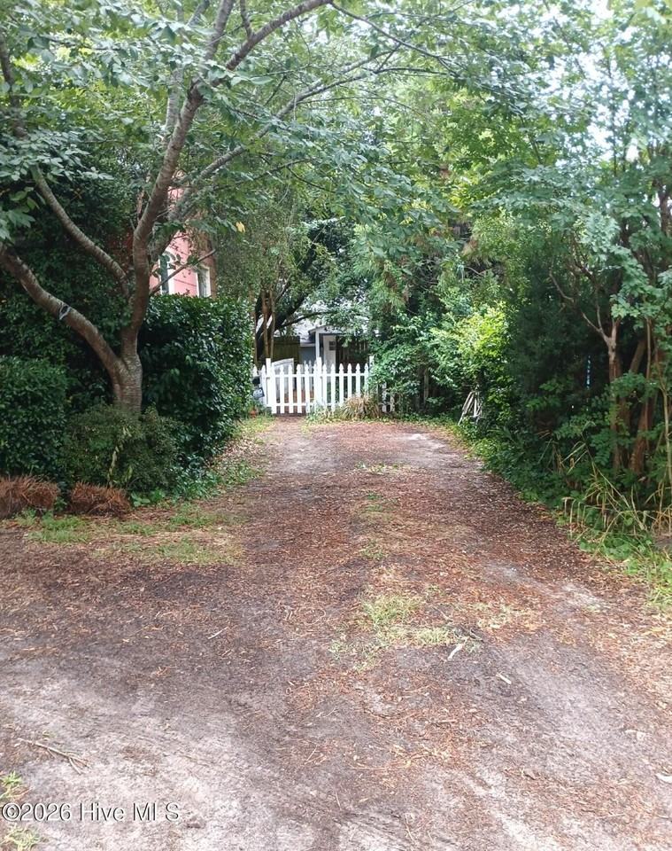 2204 Princess Place Dr #B - Photo 2 of 15