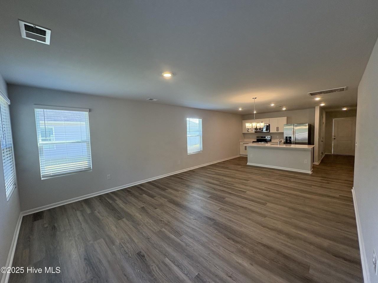 4826 Abbington Oaks Way Se - Photo 4 of 17