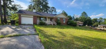 featured image of 2615 Claymont Rd