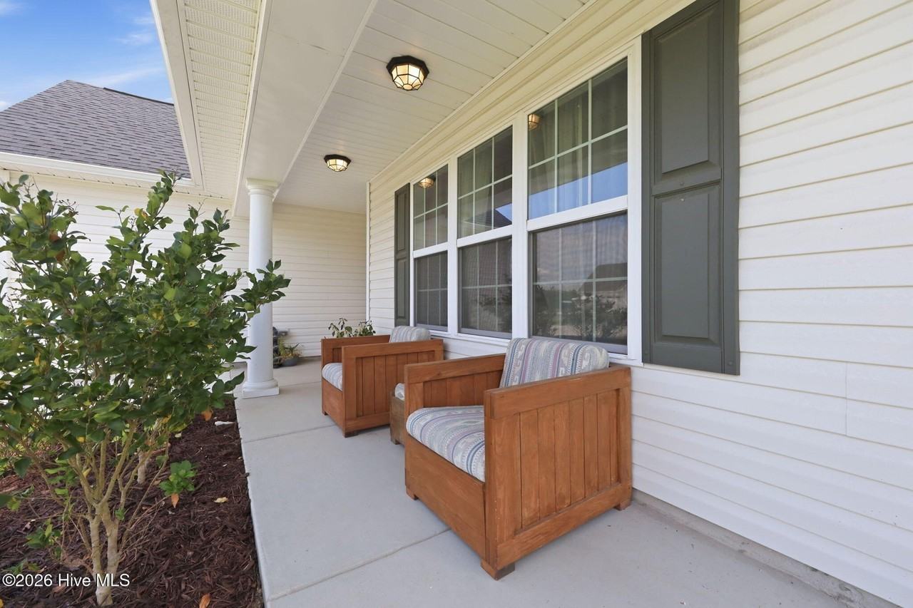 708 Puppy Drum Ln - Photo 5 of 36