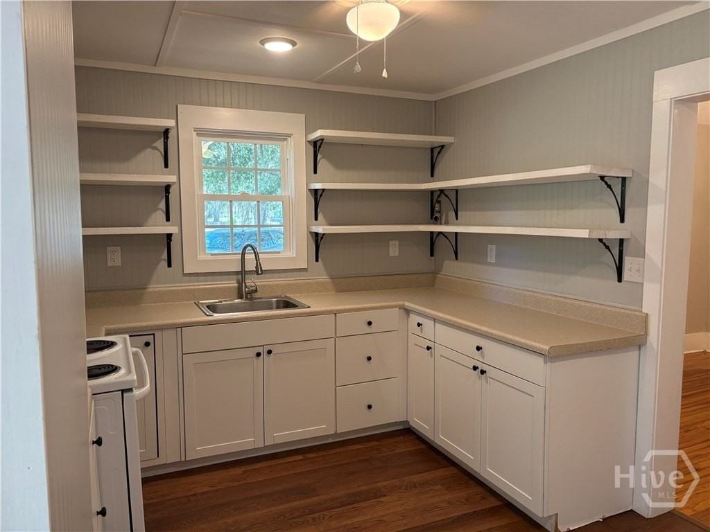 504 N Maple St - Photo 4 of 19