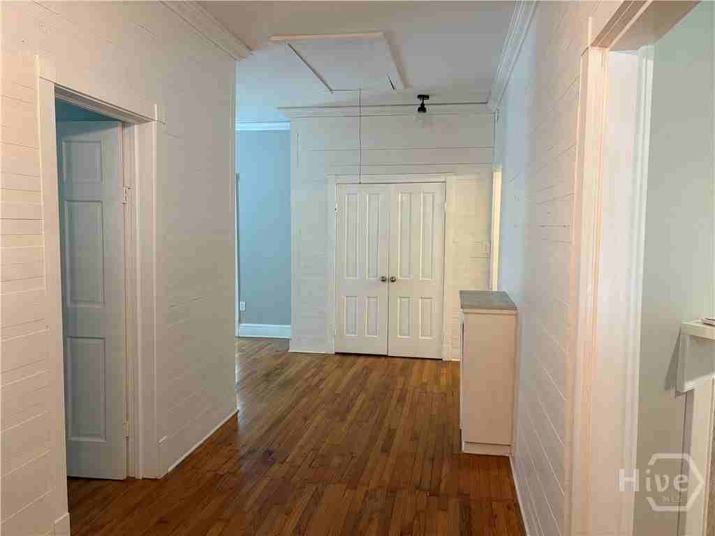 504 N Maple St - Photo 7 of 19