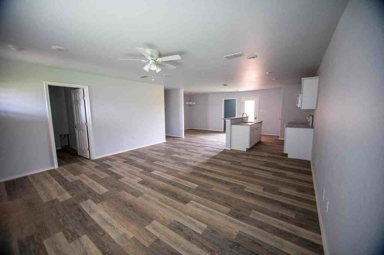 1014 Helena Ave - Photo 4 of 9