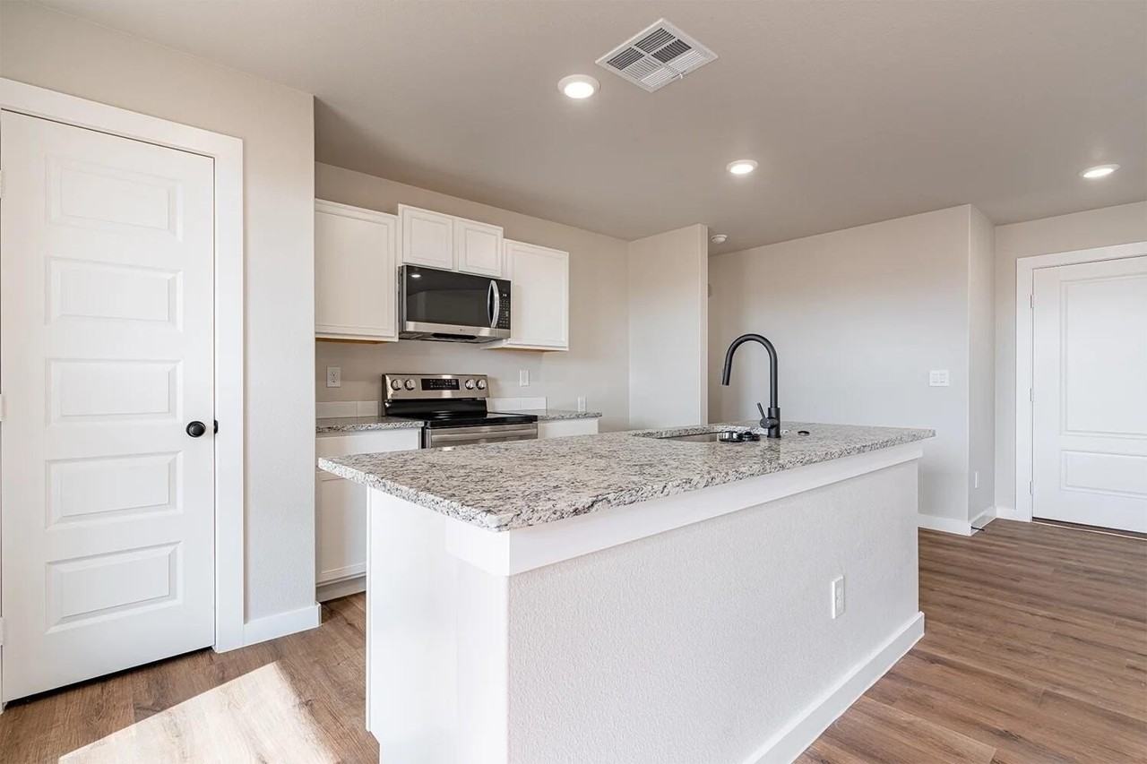 3521 Turner Ave - Photo 3 of 7