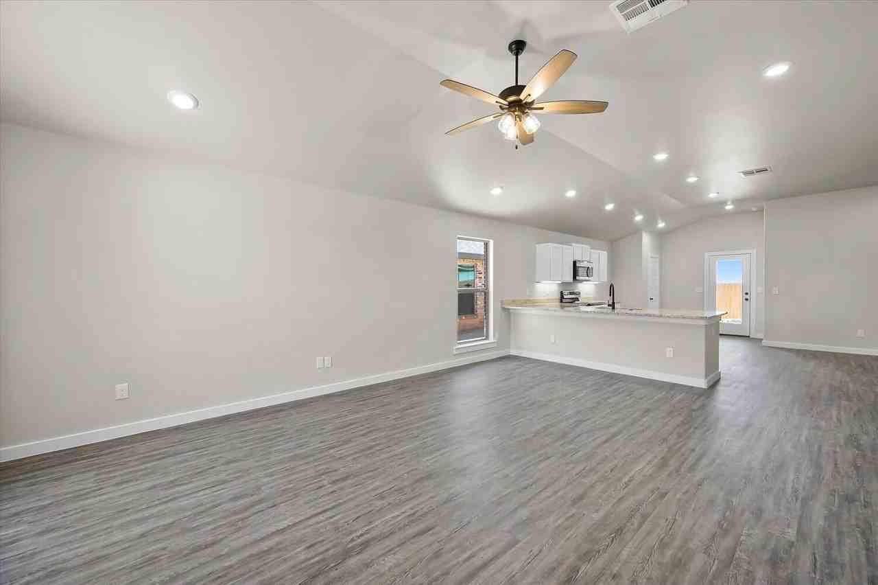 3520 Turner Ave - Photo 2 of 9
