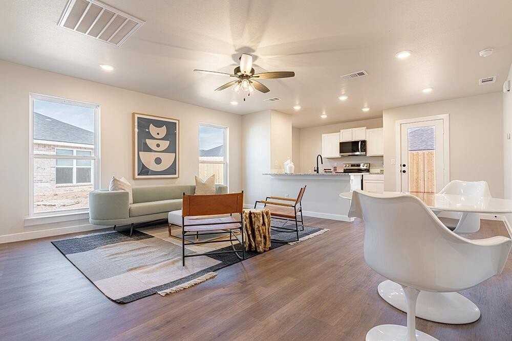 3515 Turner Ave - Photo 4 of 8