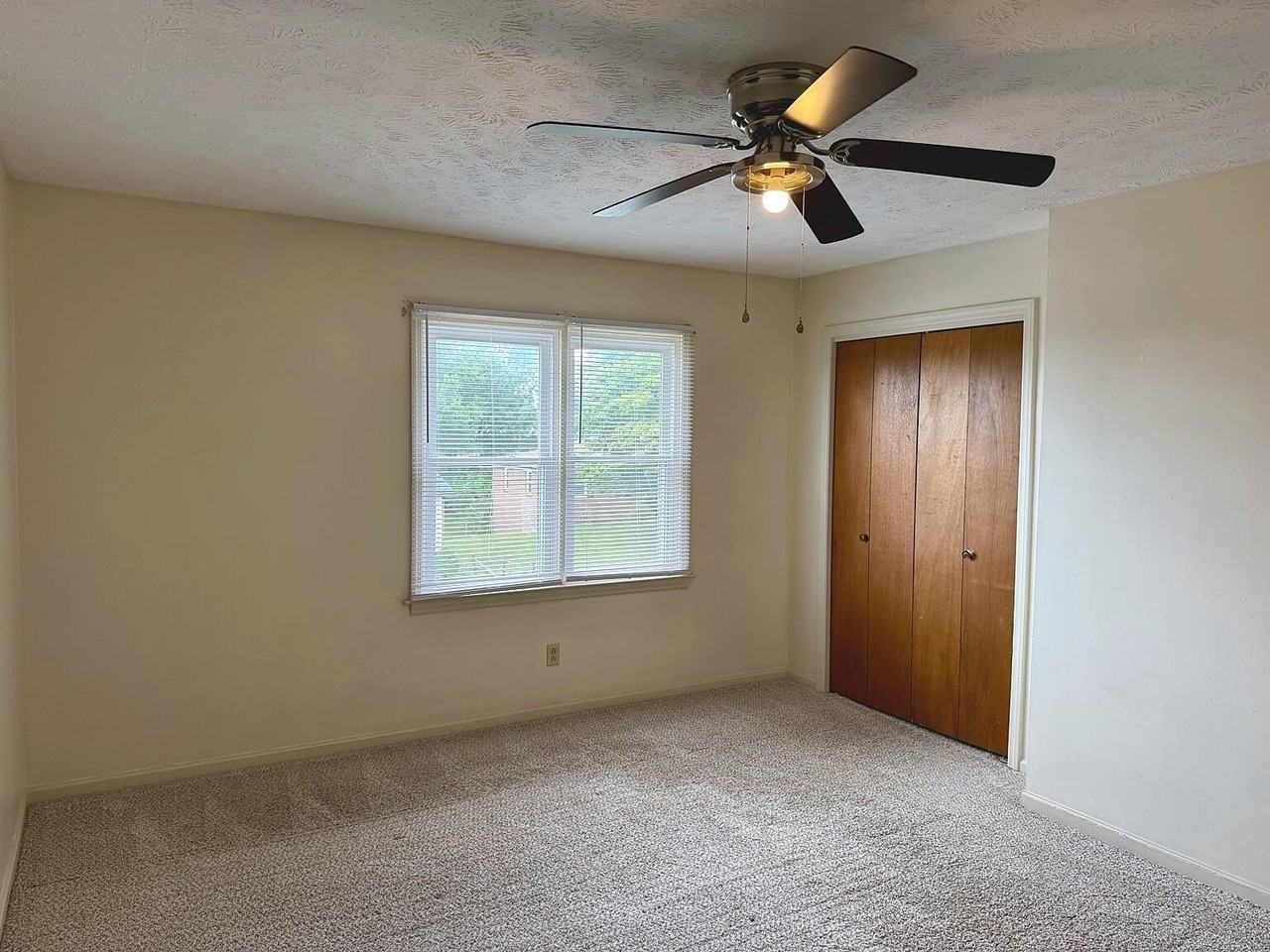 102 Northwood Rd #2 - Photo 6 of 11