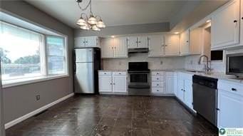1893 Redwood Dr - Photo 7 of 15