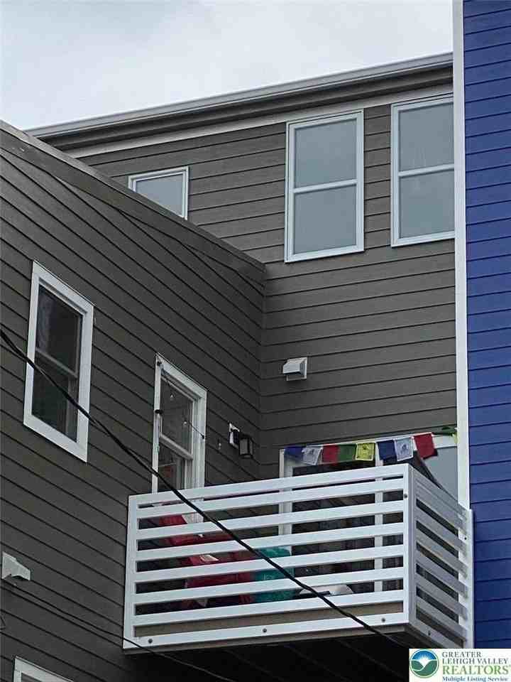 517 #2 Ferry St #2 - Photo 4 of 11