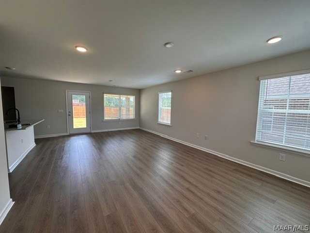 27 Coolidge Dr - Photo 6 of 21