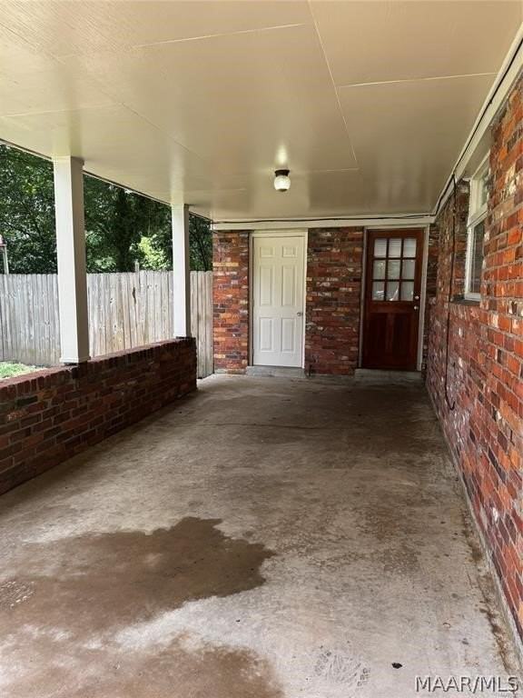 111 Easthaven Rd - Photo 3 of 35