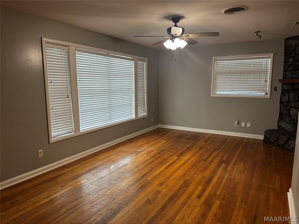 111 Easthaven Rd - Photo 6 of 35