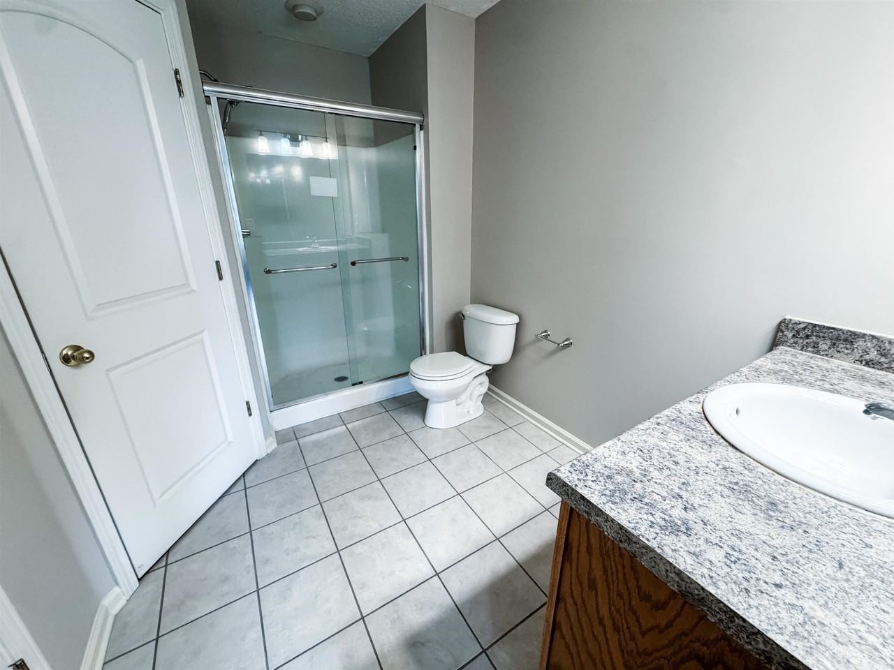 1532 Pemberton Ln - Photo 7 of 9