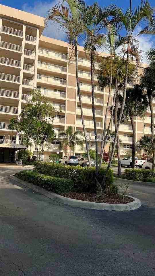 2671 S Course Dr #403