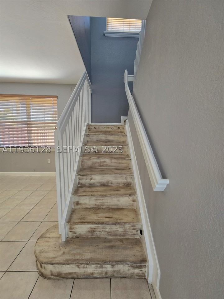 5630 Nw 107th Ave #1605 - Photo 4 of 19