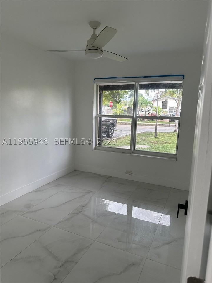 6448 Fletcher St - Photo 6 of 13