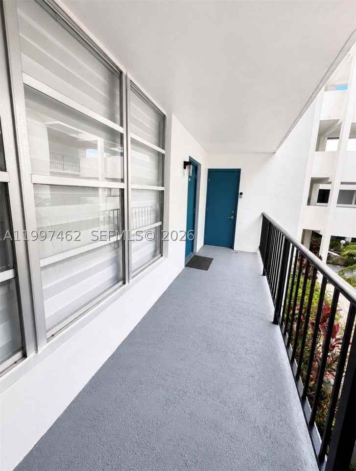 6901 Cypress Rd #B17 - Photo 6 of 14