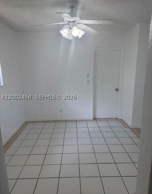 19920 Sw 118th Pl #0 - Photo 6 of 16