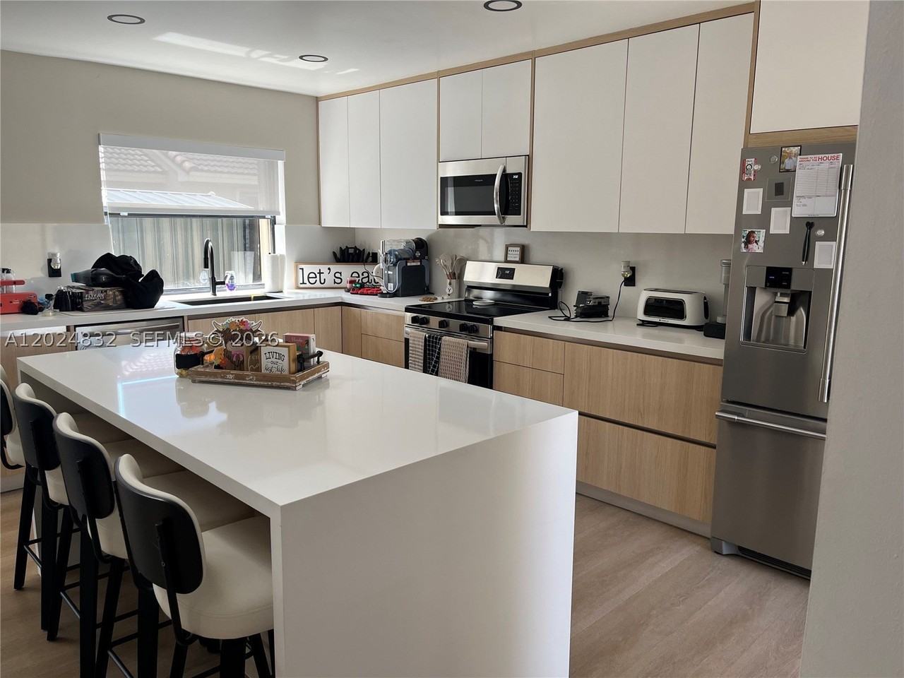 6538 Nw 170th Ln - Photo 3 of 17