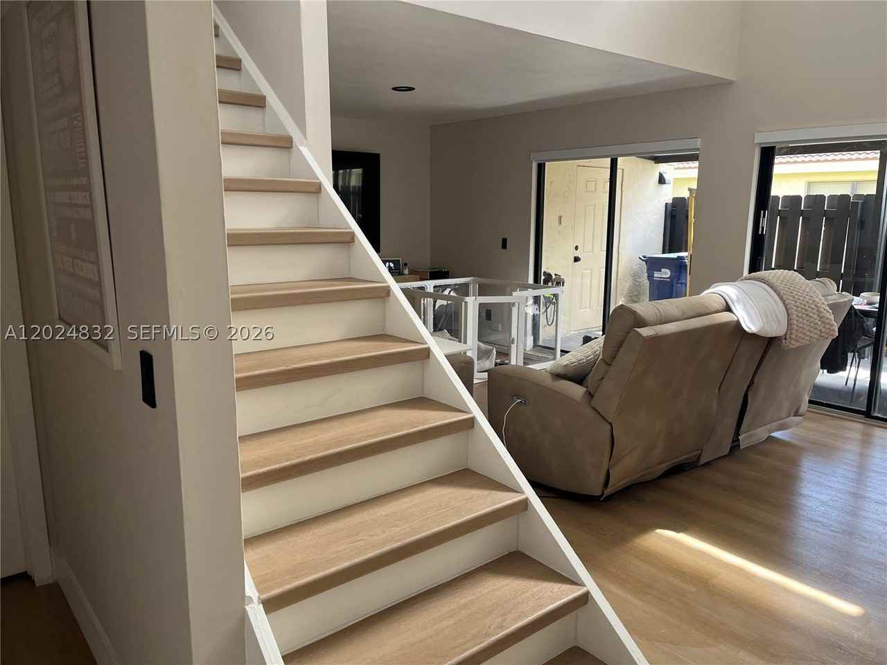 6538 Nw 170th Ln - Photo 6 of 17