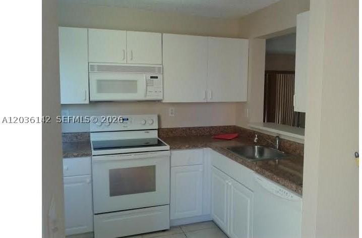 15741 Sw 137th Ave #204 - Photo 2 of 8