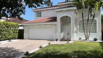 featured image of 10240 Sw 227th Ln