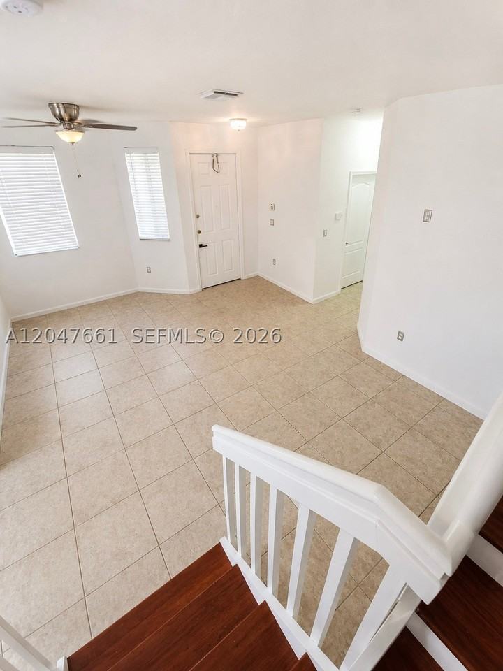 21003 Nw 14th Pl #144 - Photo 5 of 24
