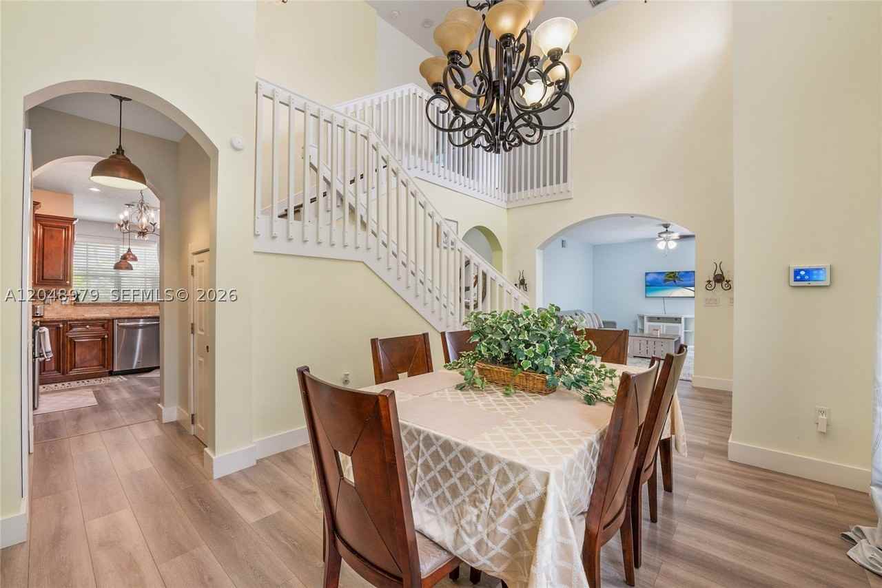 20255 Sw 129th Ave - Photo 3 of 14