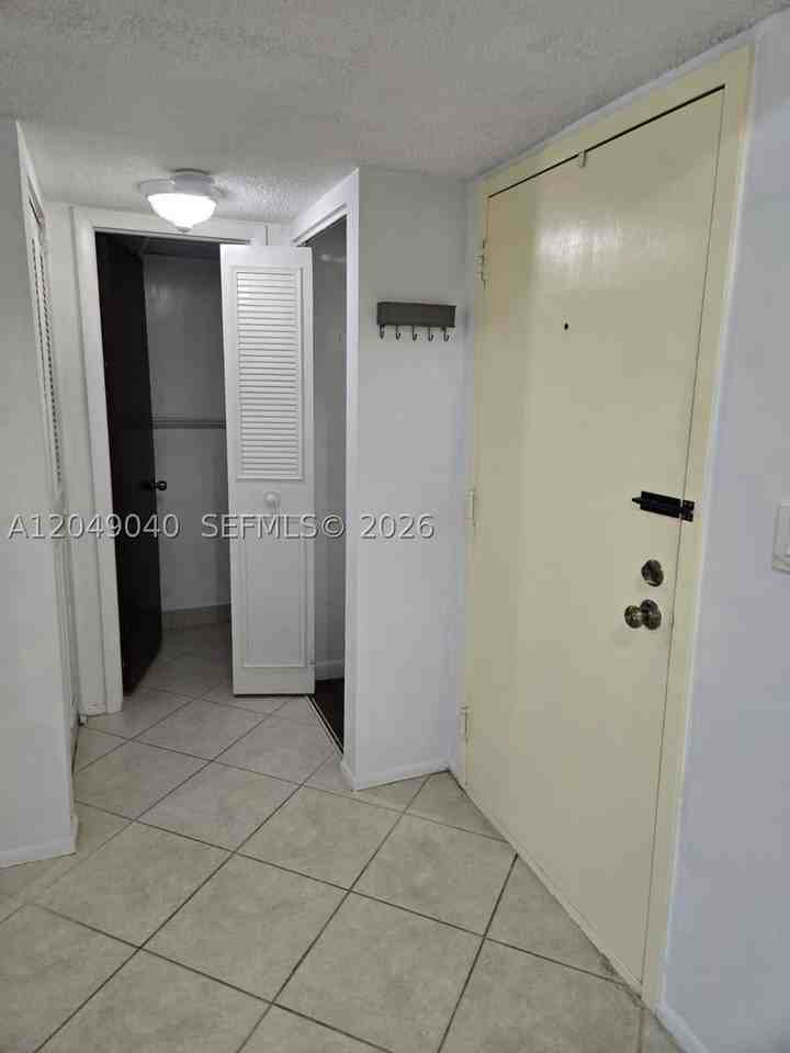 3690 Inverrary Dr #2Q - Photo 4 of 31