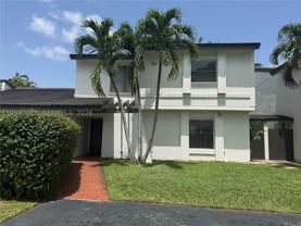 15054 Sw 127th Pl #0 - Photo 1 of 1