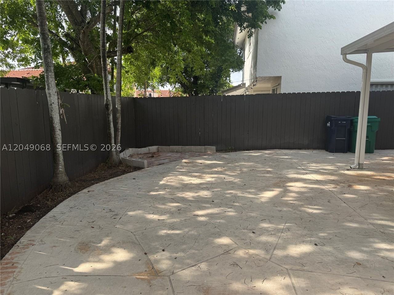 15054 Sw 127th Pl #0 - Photo 7 of 50