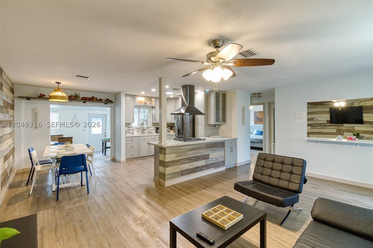3039 Grant St #3039 - Photo 6 of 42