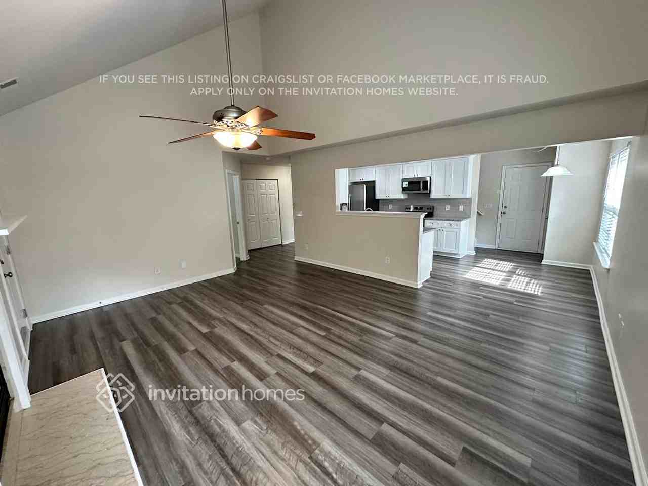 8806 Laurel Run Dr - Photo 3 of 19