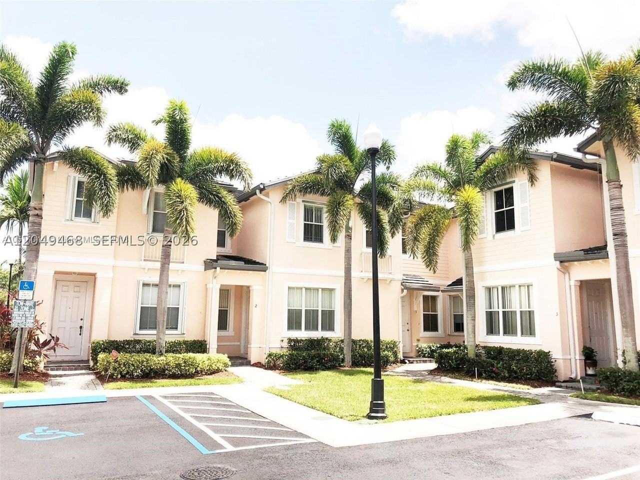 2884 Se 2nd Dr #2