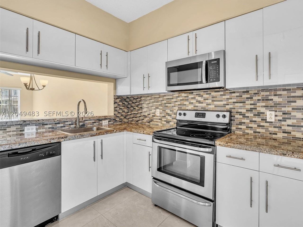 60 Key West Ct #60 - Photo 3 of 36