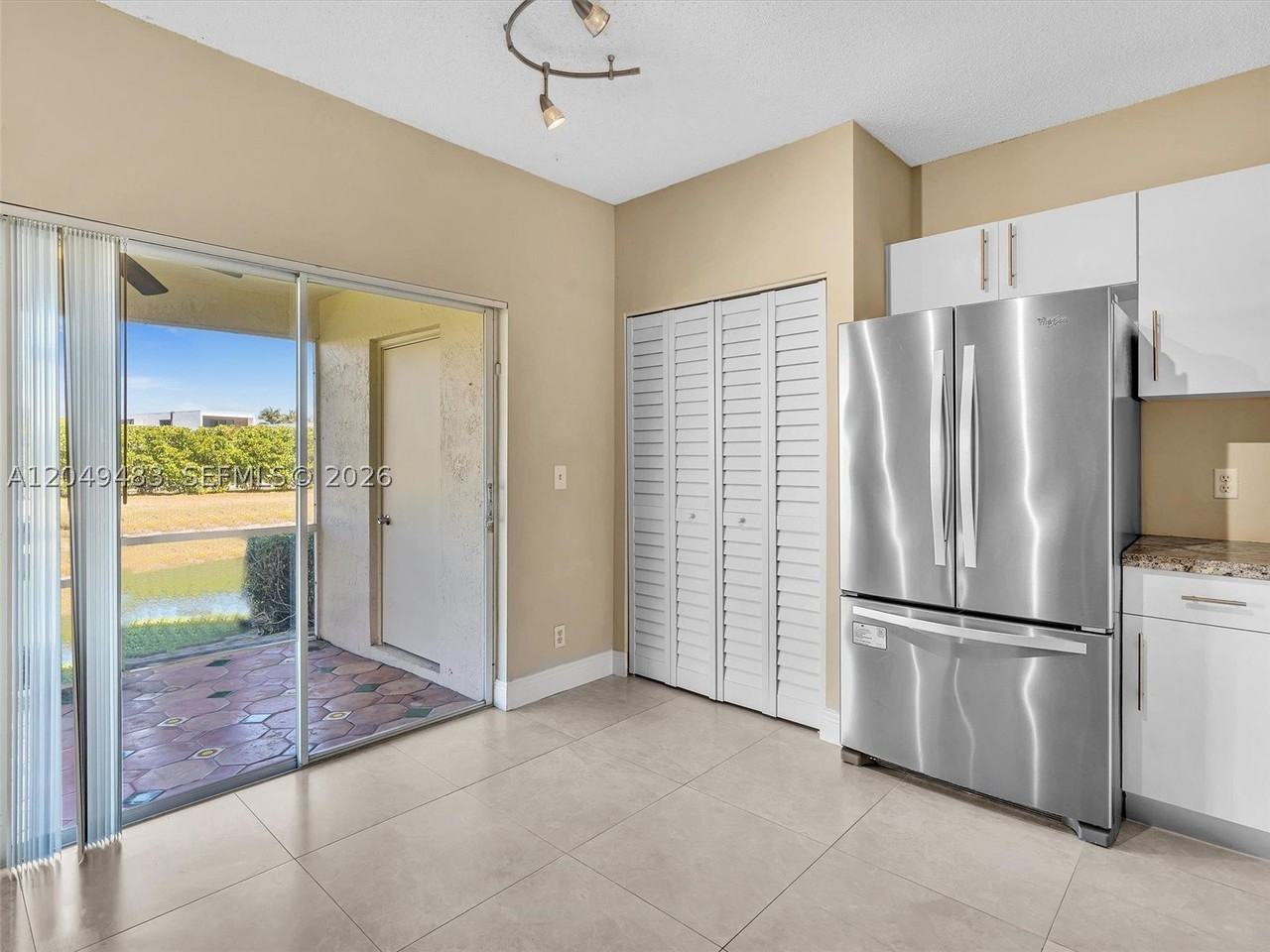 60 Key West Ct #60 - Photo 4 of 36