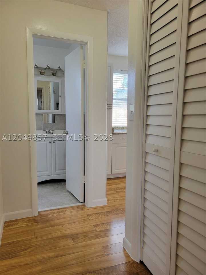 2200 Taylor St #205 - Photo 5 of 14