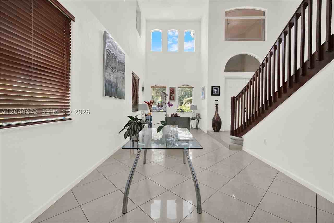 20765 Sw 89th Ave - Photo 7 of 40