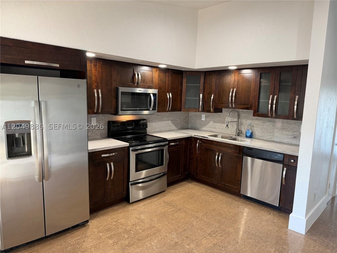 12305 Sw 115th Ter - Photo 5 of 15