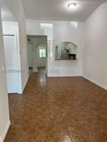 2911 Se 13th Rd - Photo 1 of 1