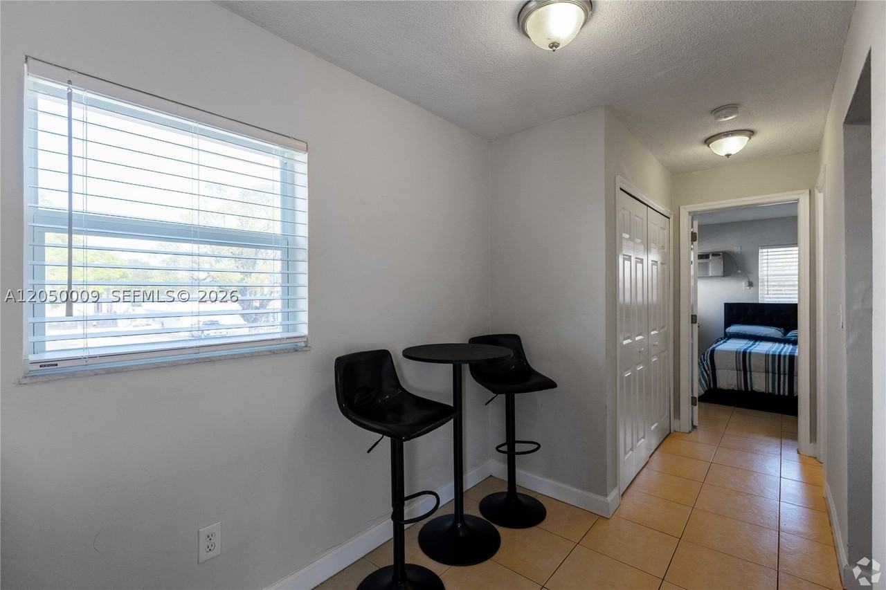 5755 Nw 7th Ave #9 - Photo 6 of 9