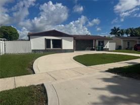 10835 Sw 154th Ter - Photo 1 of 1