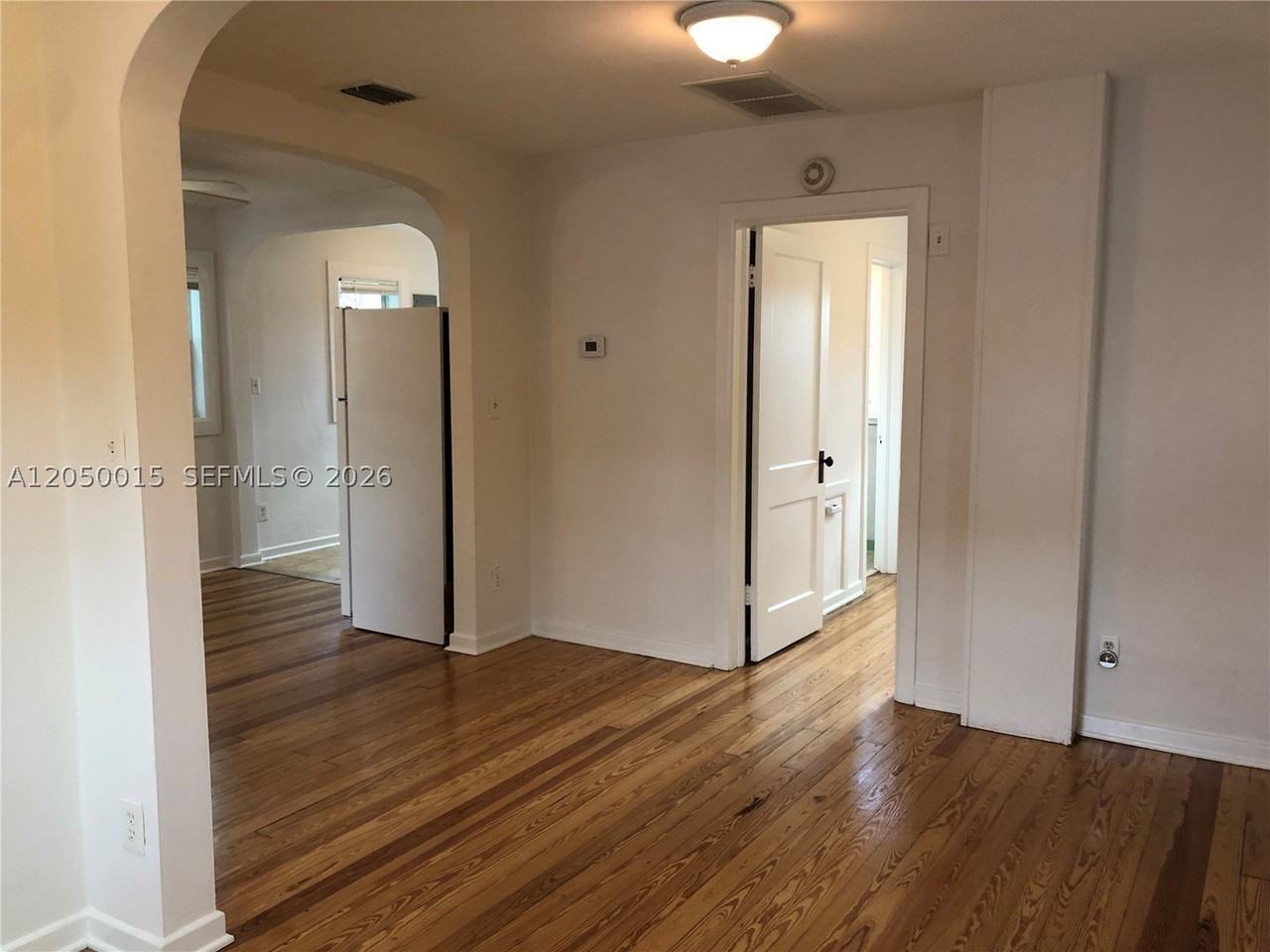 114 S M St #5 - Photo 7 of 19