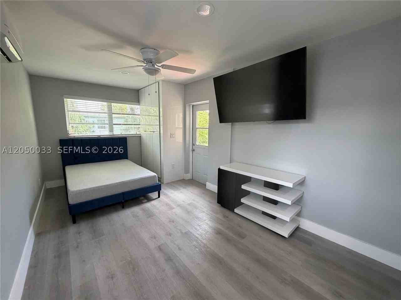 7889 Nw 174th St - Photo 2 of 9