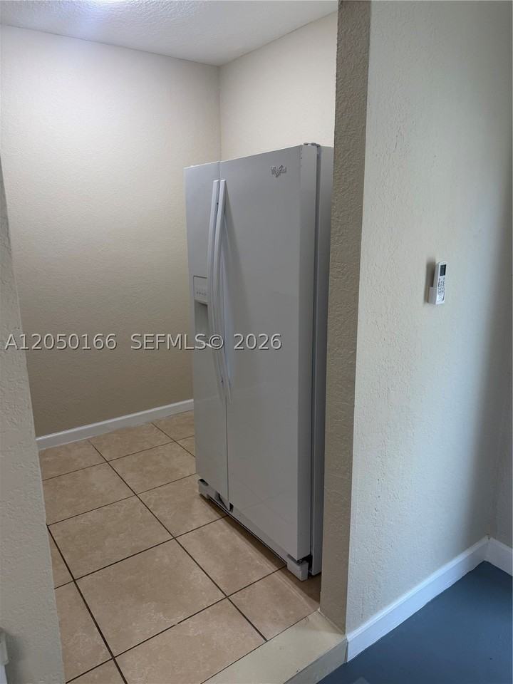 23945 Sw 108th Pl - Photo 4 of 13